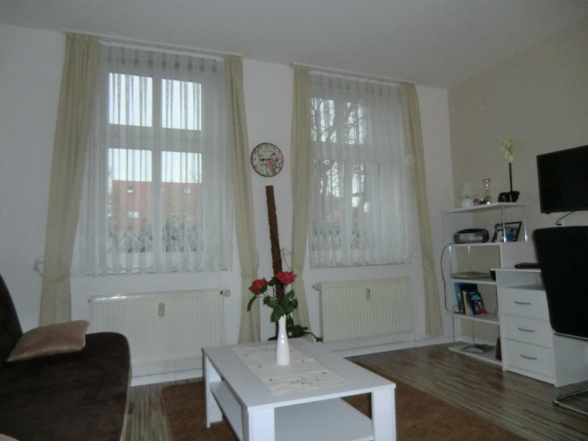 Ferienwohnung Rosenflair Schönebeck Exterior foto